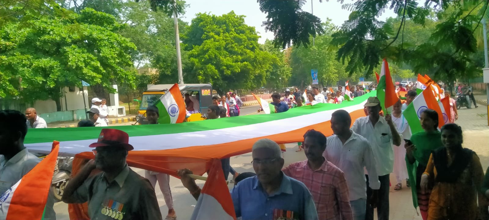 75-Foot Indian National Flag Rally with Veteran Soldiers